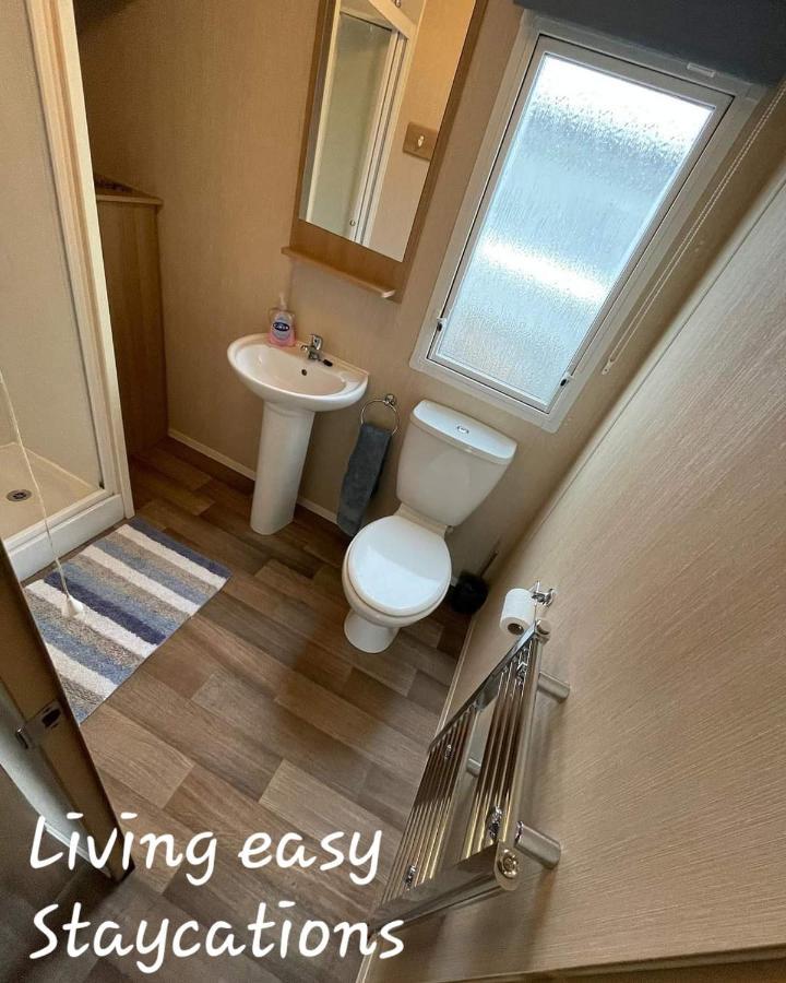 Living Easy Staycations At Tattershall Lakes Eksteriør bilde