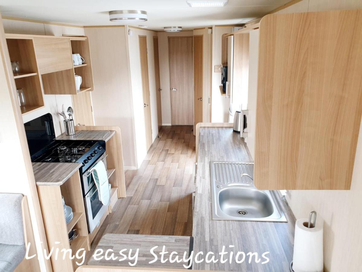 Living Easy Staycations At Tattershall Lakes Eksteriør bilde